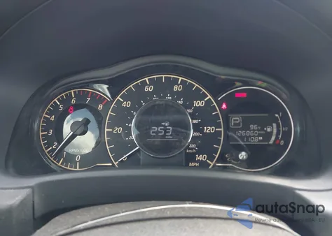 2015 Nissan Versa Note Sv z USA, uszkodzony, nr VIN 3N1CE2CP3FL364947